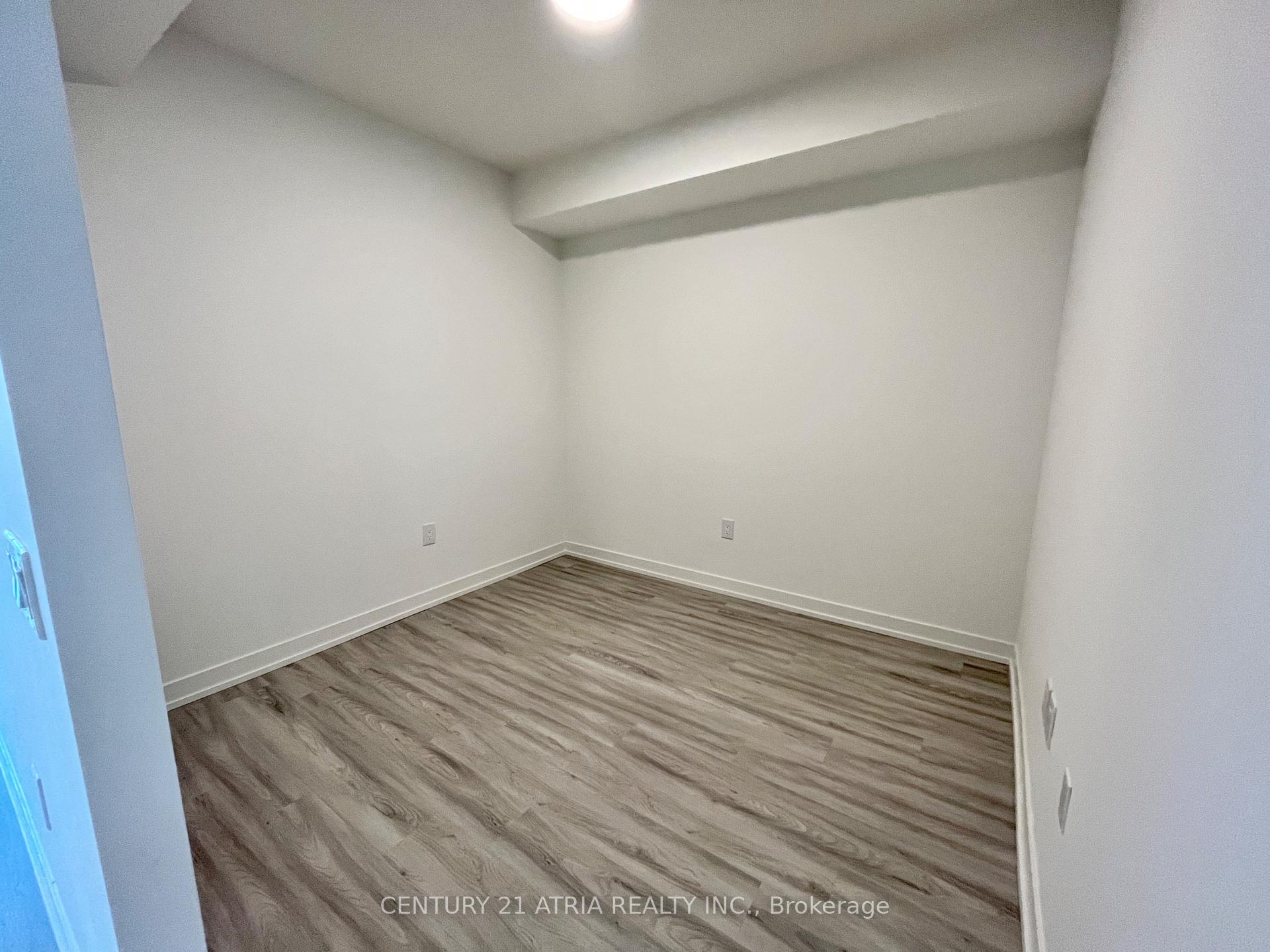 2 Bedrooms Condo at 55 Cooper, Toronto For sale