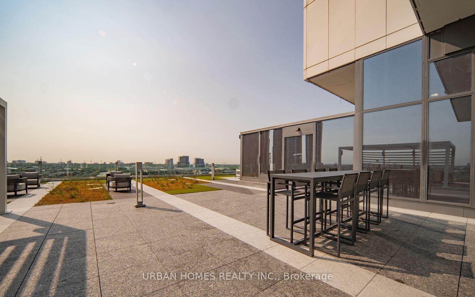2 Bedrooms Condo at 7890 Jane, Vaughan For sale