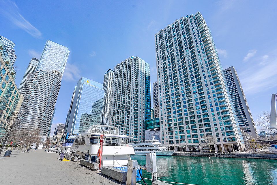 99 Harbour Square