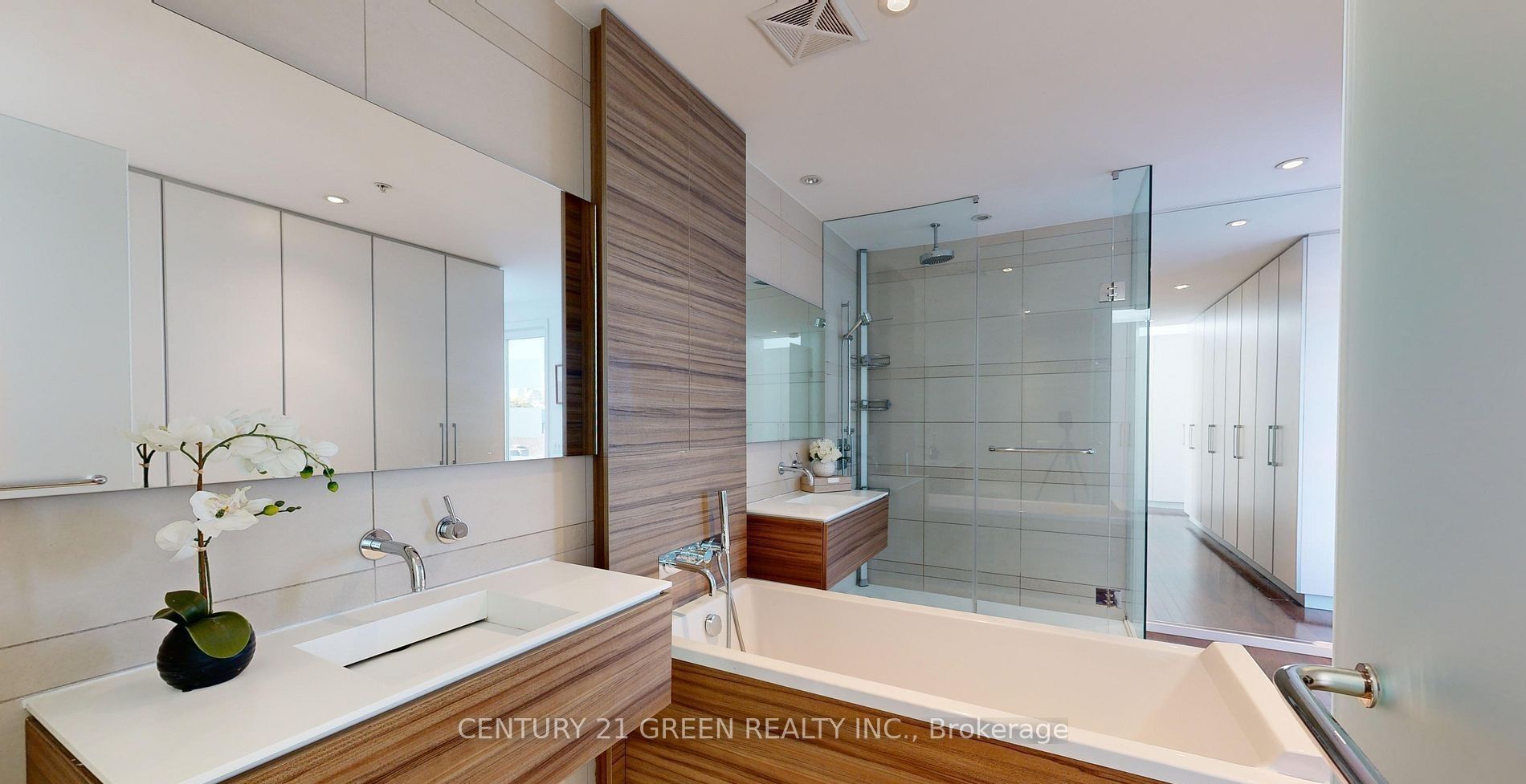 56 Lippincott Street, #8