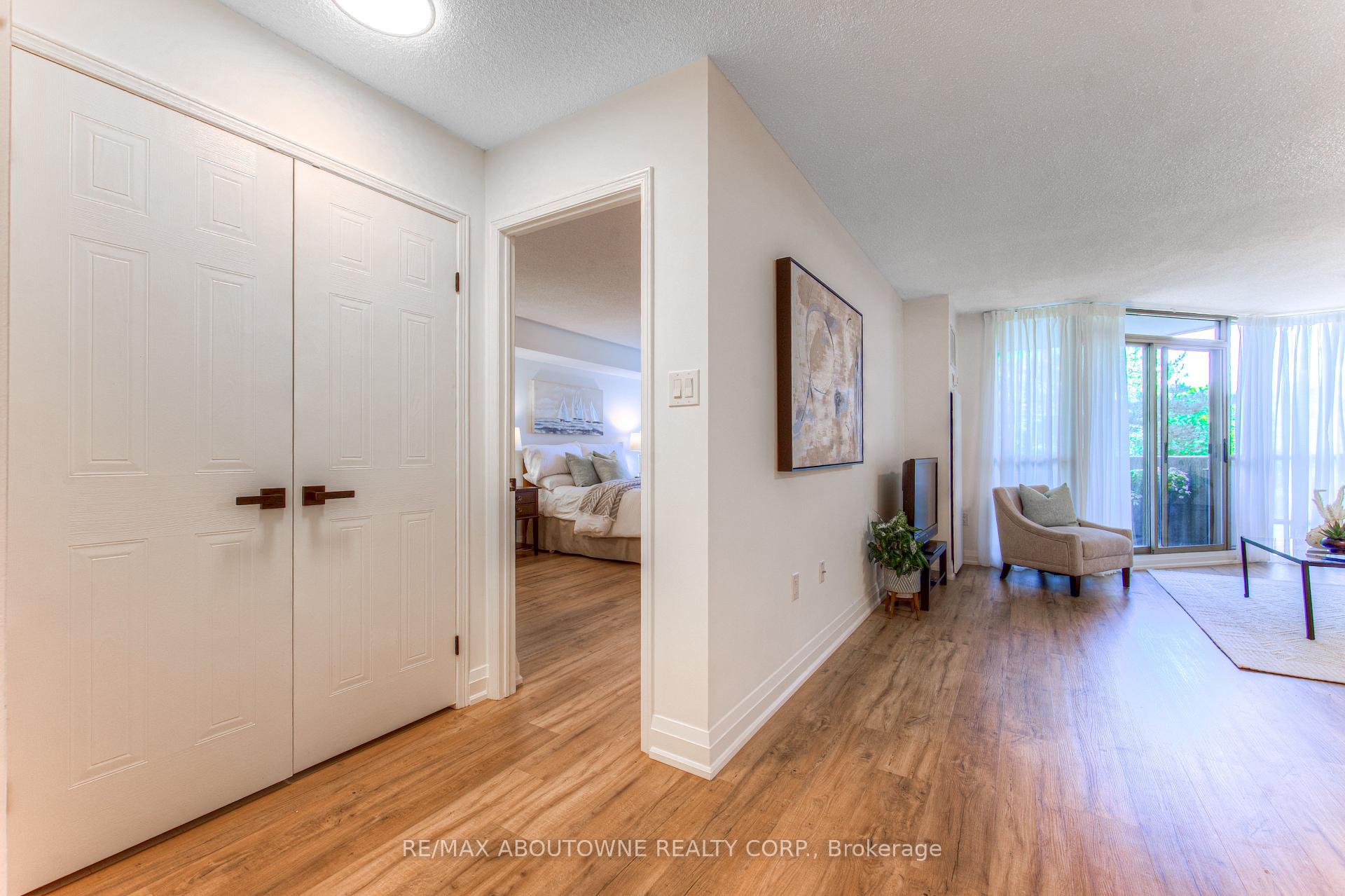 1 Bedroom Condo at 5090 Pinedale, Burlington For sale