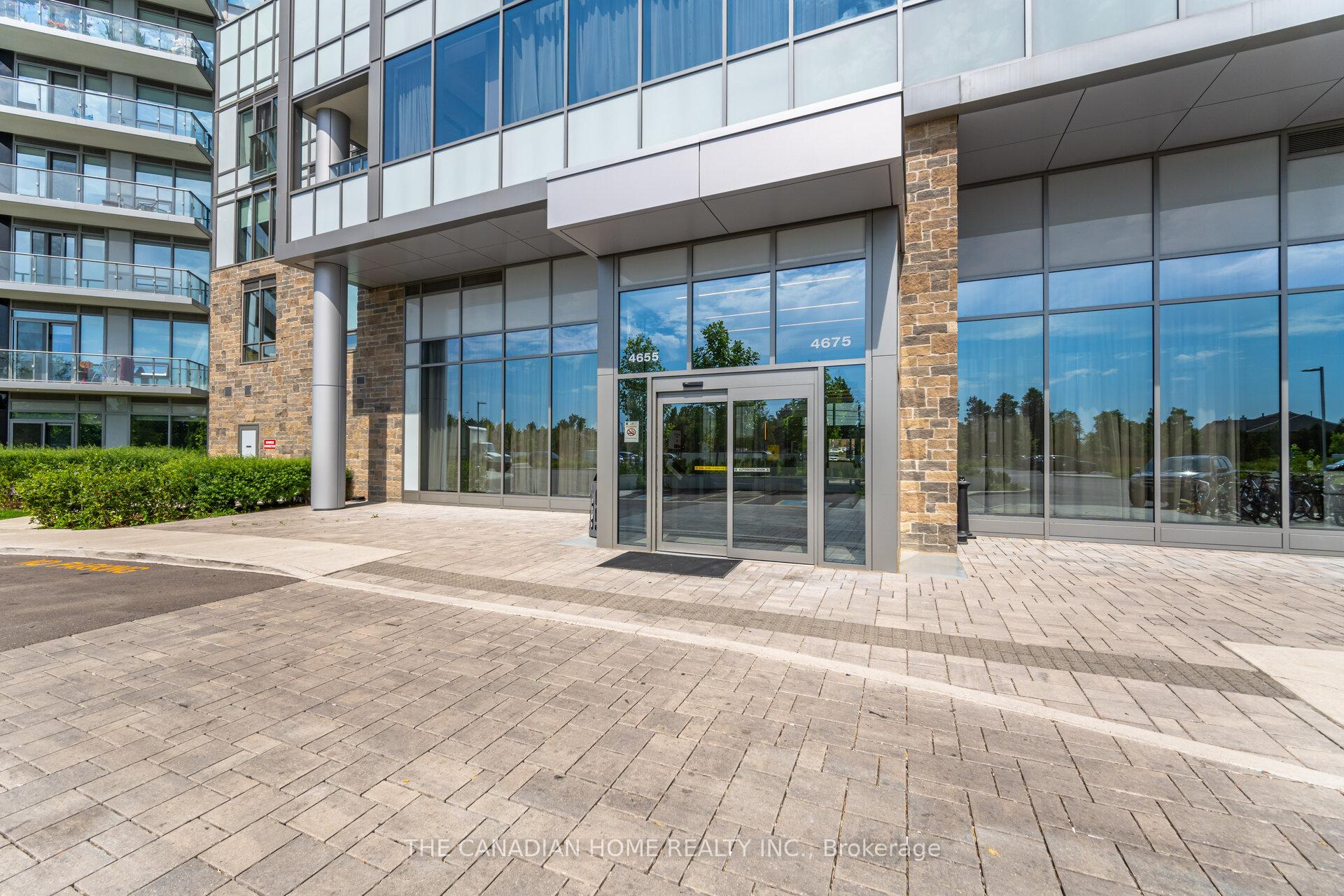 3 Bedrooms Condo at 4655 Metcalfe, Mississauga For sale