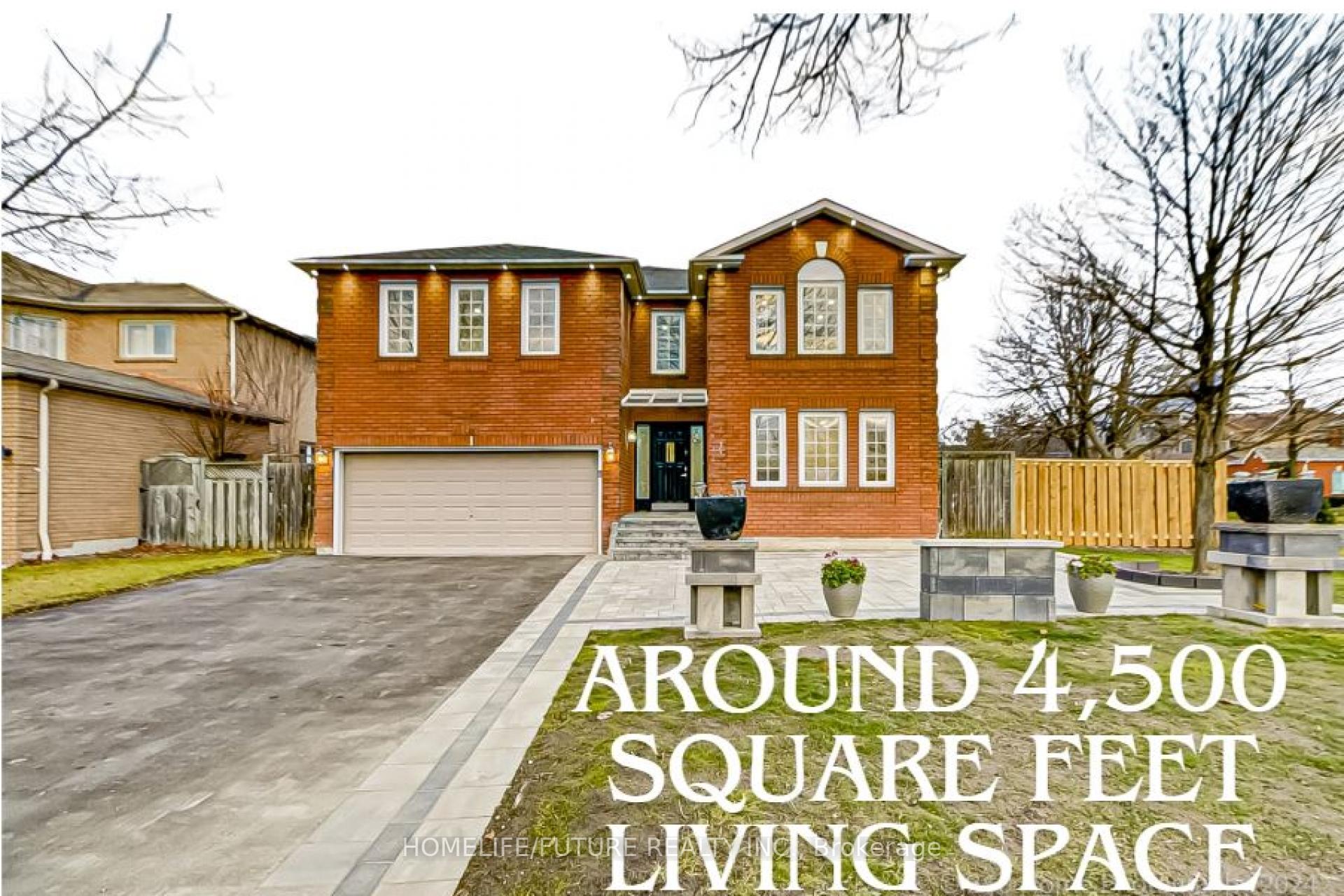 1 Wigston Court, Whitby, ON L1R 2B8