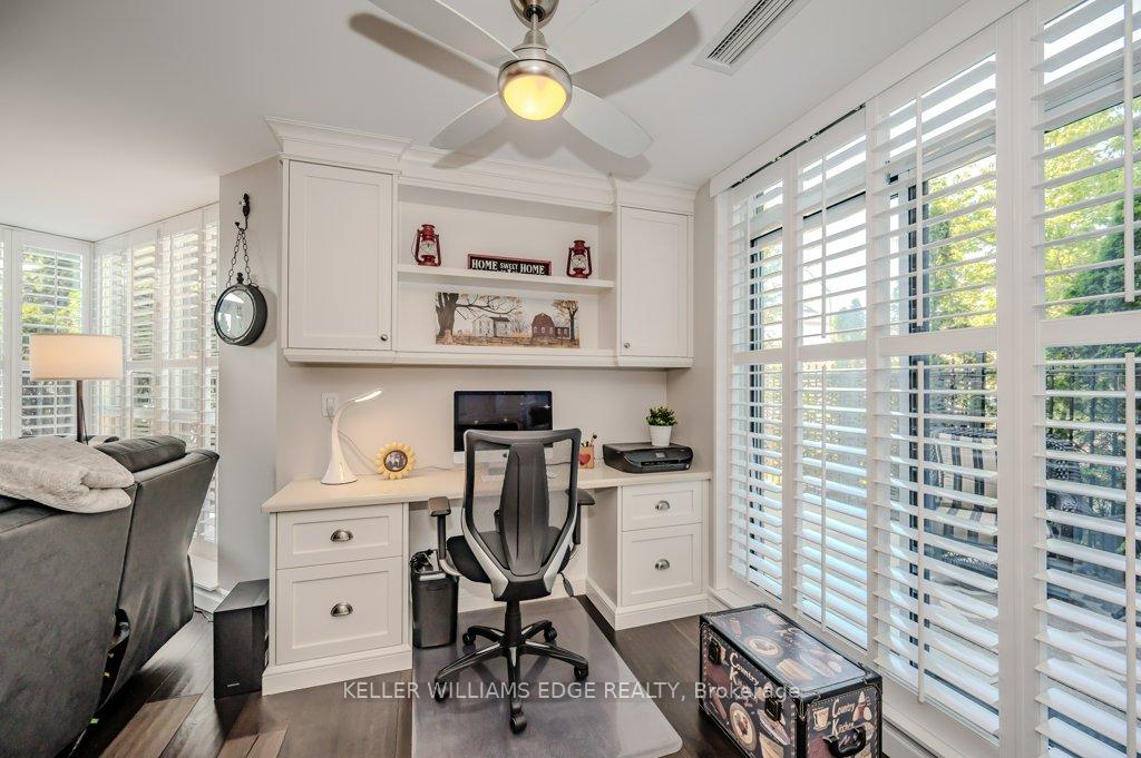 2 Bedrooms Condo at 1150 Parkwest, Mississauga For sale