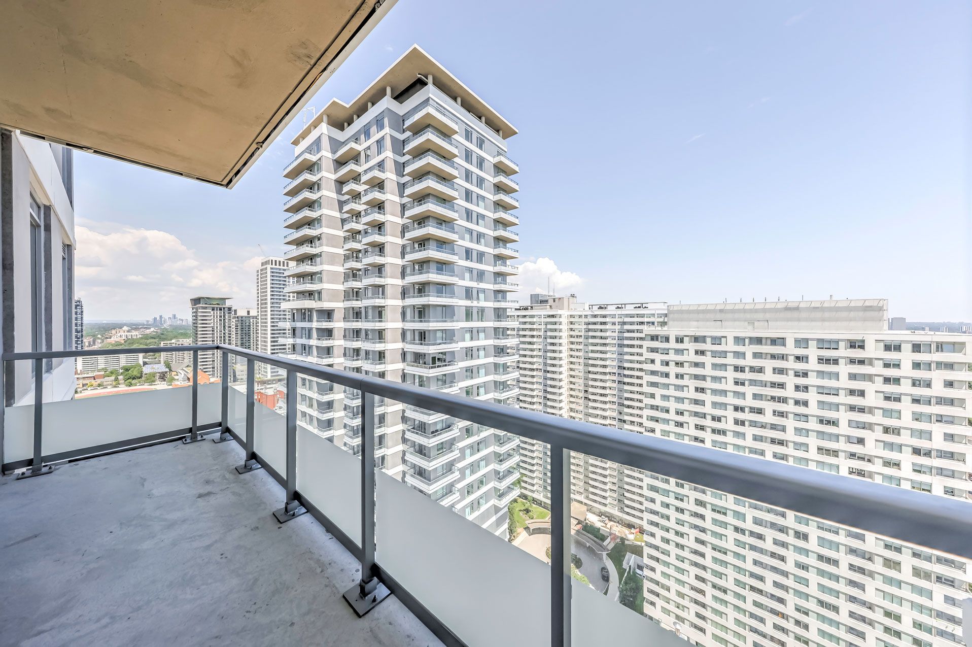 25 Holly St Street LPH05