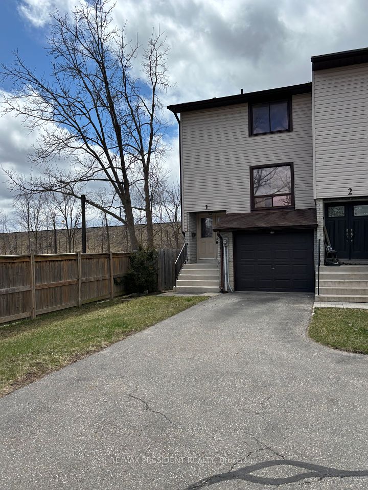 64 Bronte