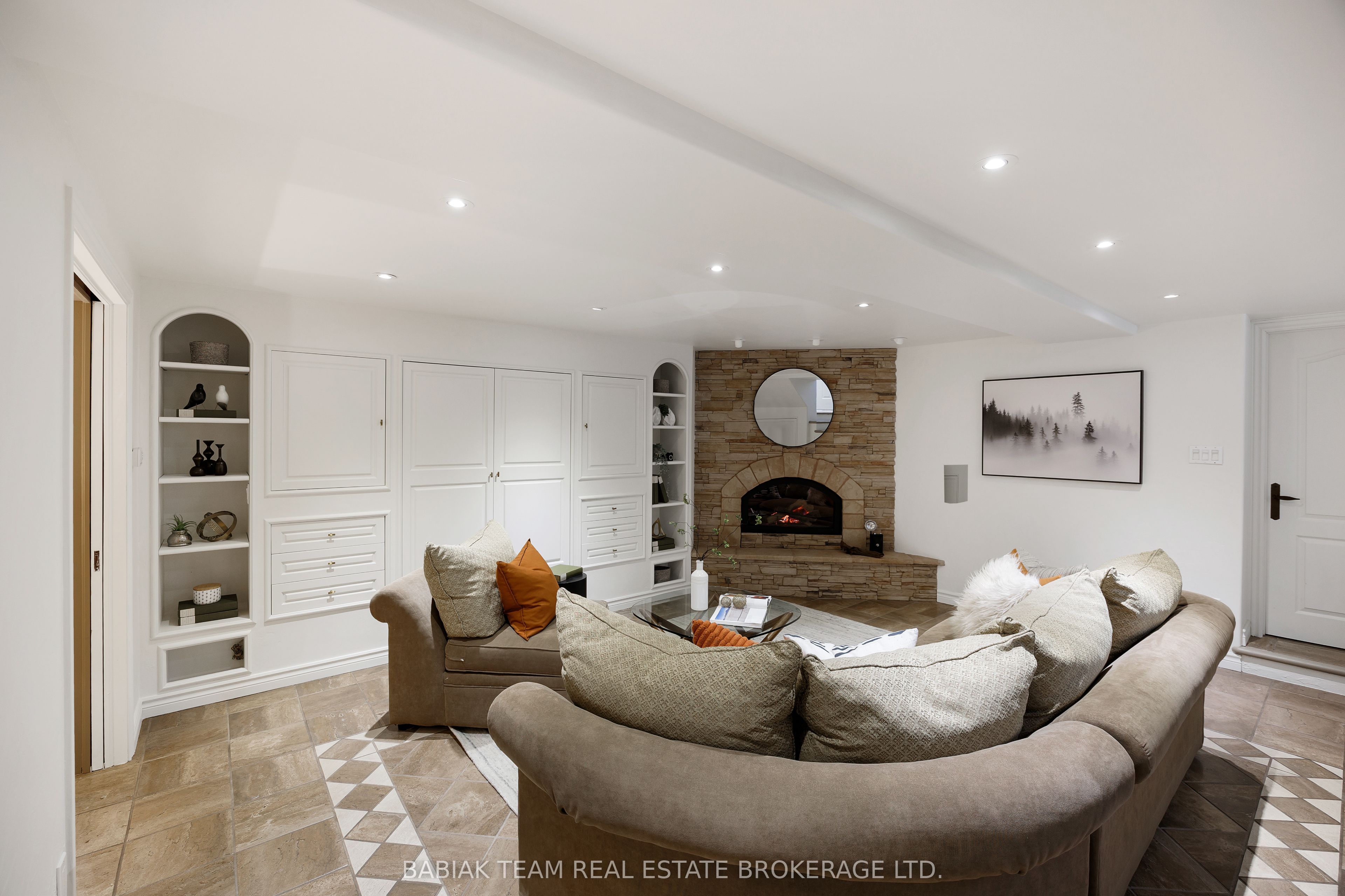 62 Humber Trail
