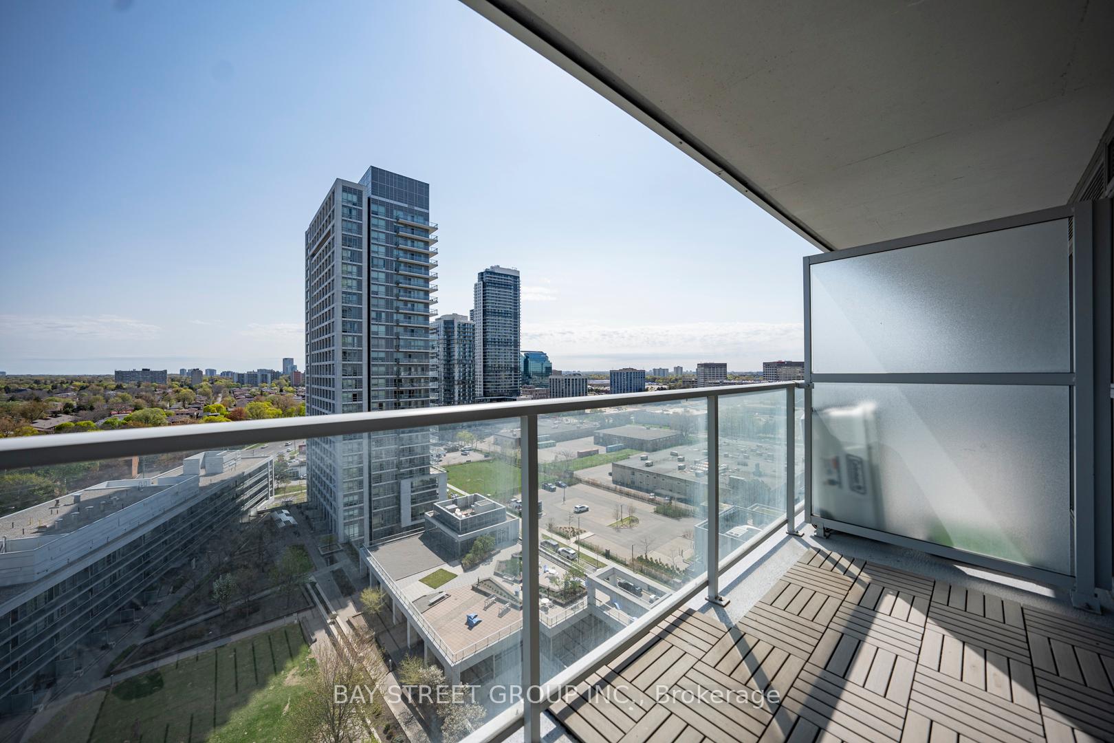 1 Bedroom Condo at 275 Yorkland, Toronto For sale