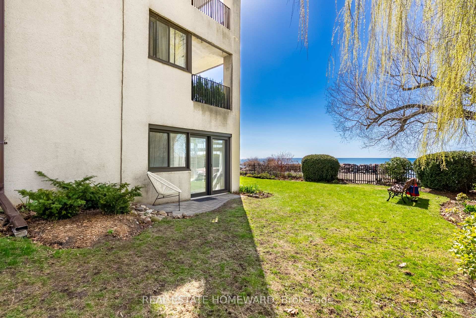 3 Bedrooms Co-op at 2 Nursewood, Toronto For sale