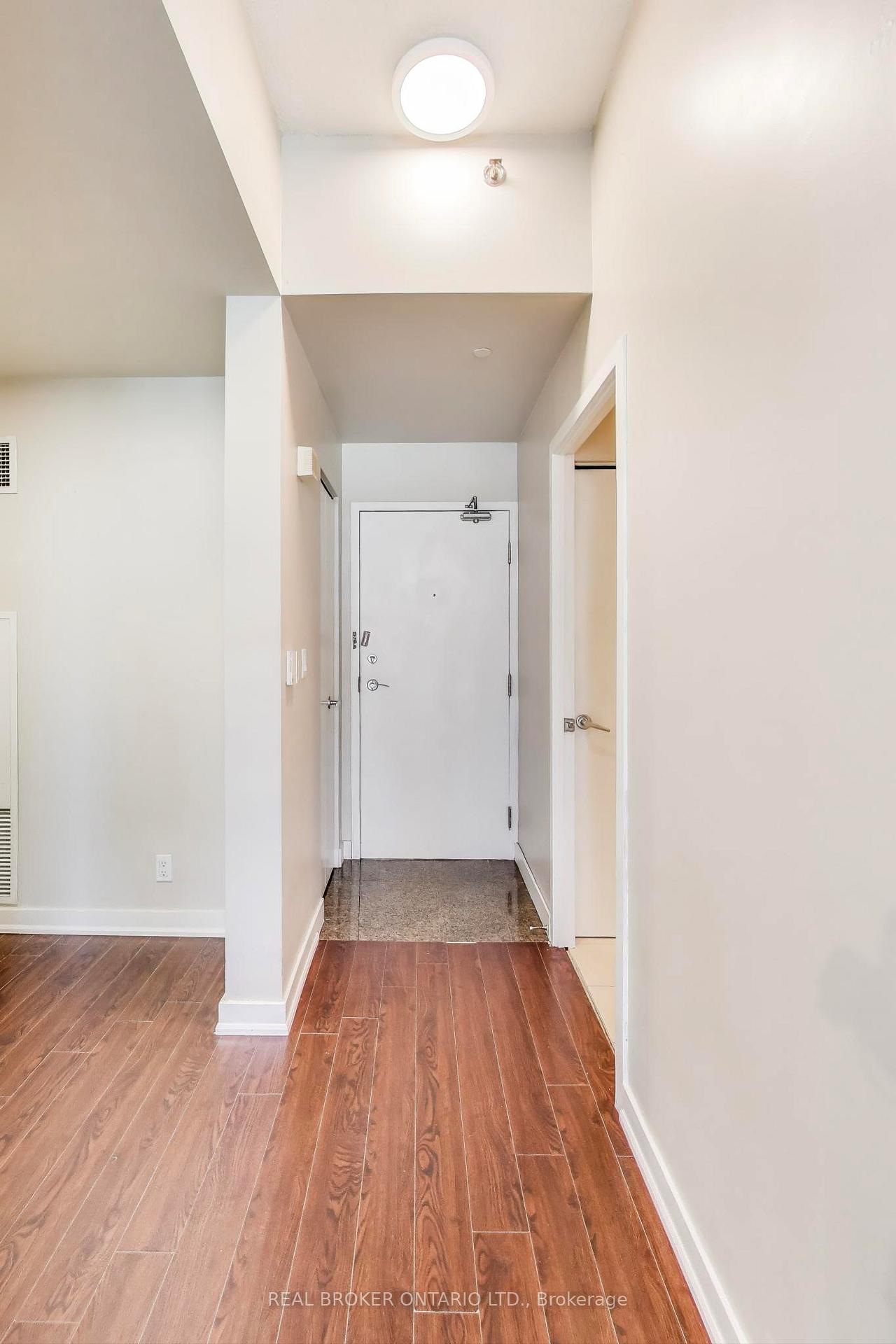 2 Bedrooms Condo at 397 Front, Toronto For sale
