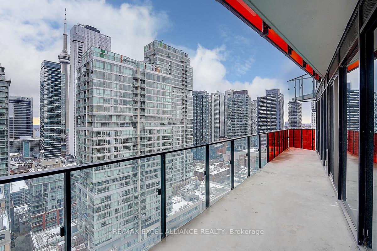 2 Bedrooms Condo at 215 Queen,  Toronto For sale