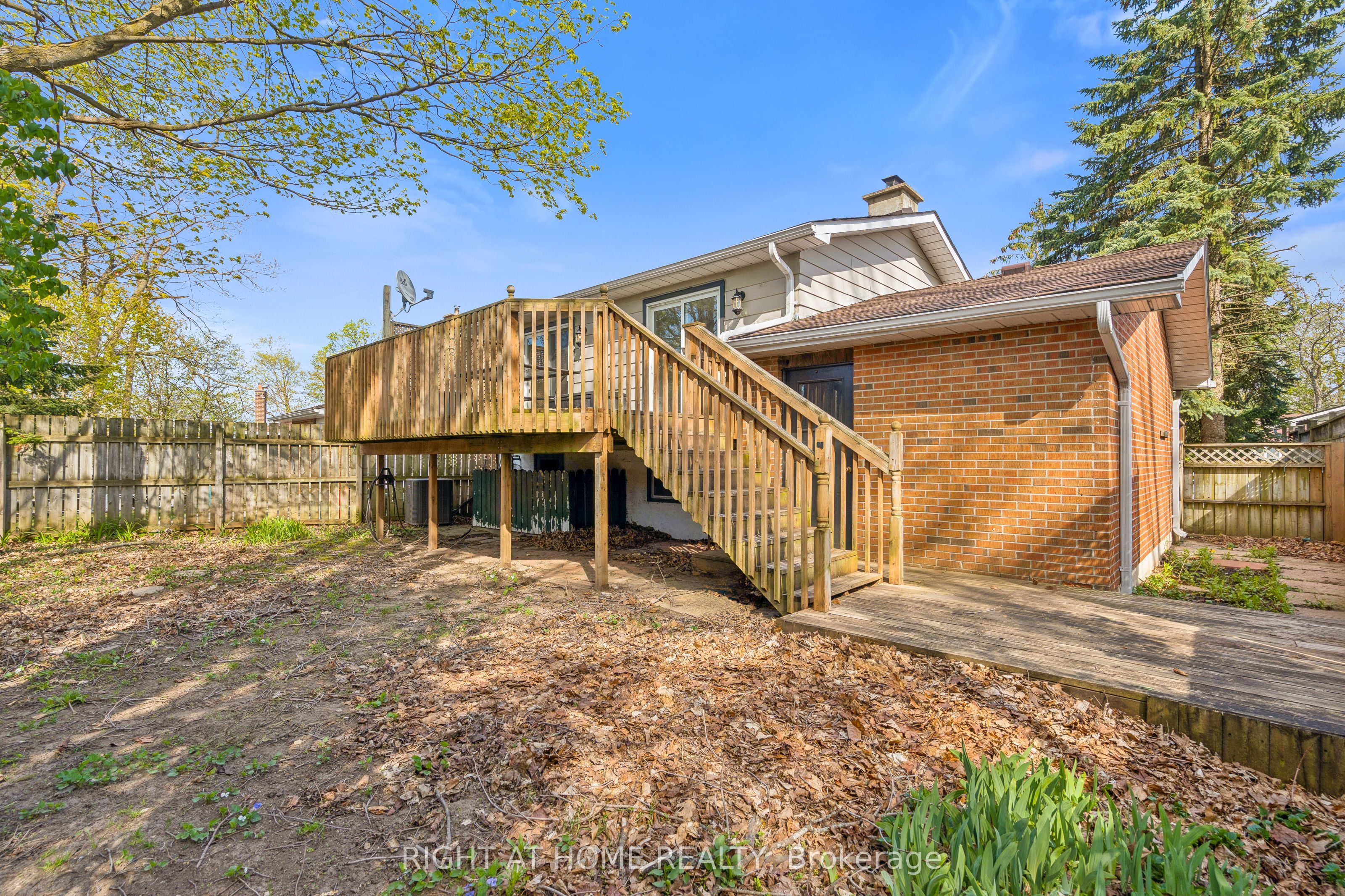 21 Ashdale Court