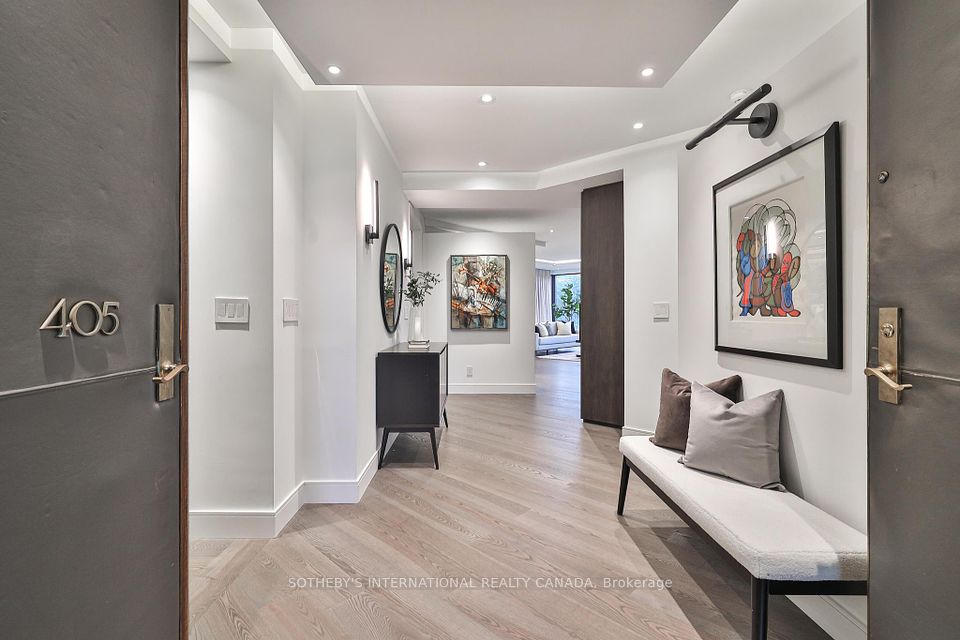 342 Spadina
