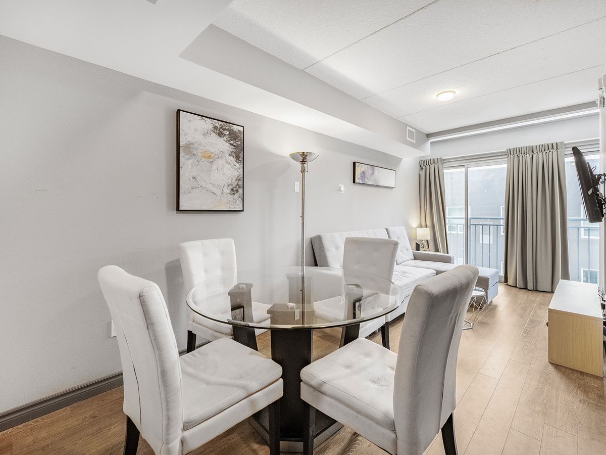 321 Spruce Street 709