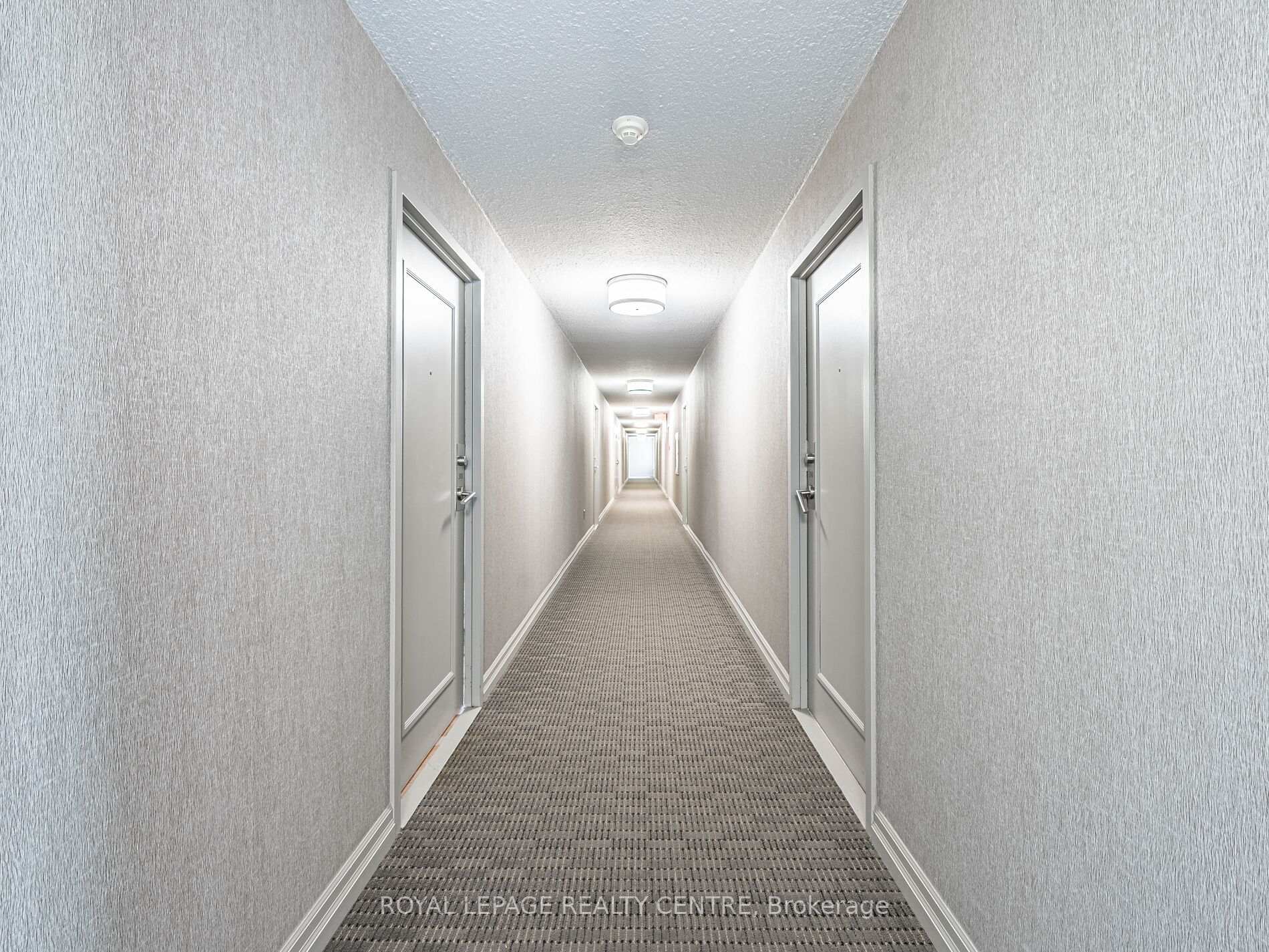 1 Bedroom Condo at 77 Maitland, Toronto For sale