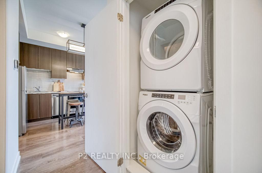 2 Bedrooms Condo at 5131 Sheppard, Toronto For sale
