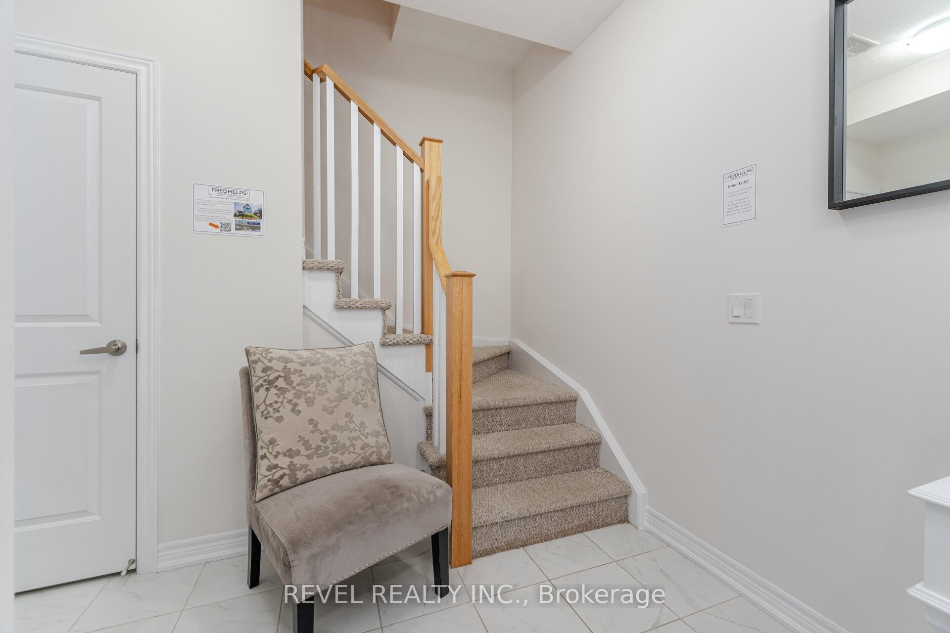 3 Bedrooms Condo at 316 Humphrey, Hamilton For sale