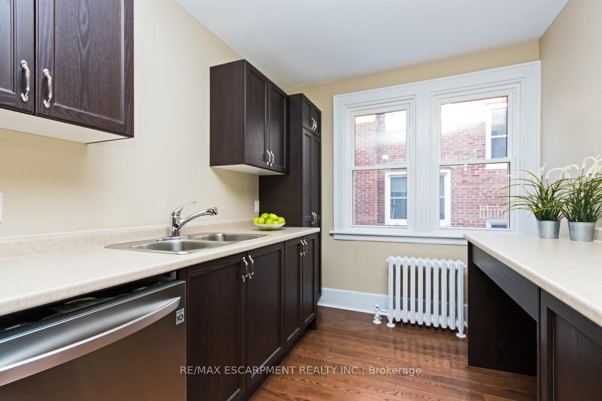 1 Bedroom Condo at 362 John, Hamilton For sale