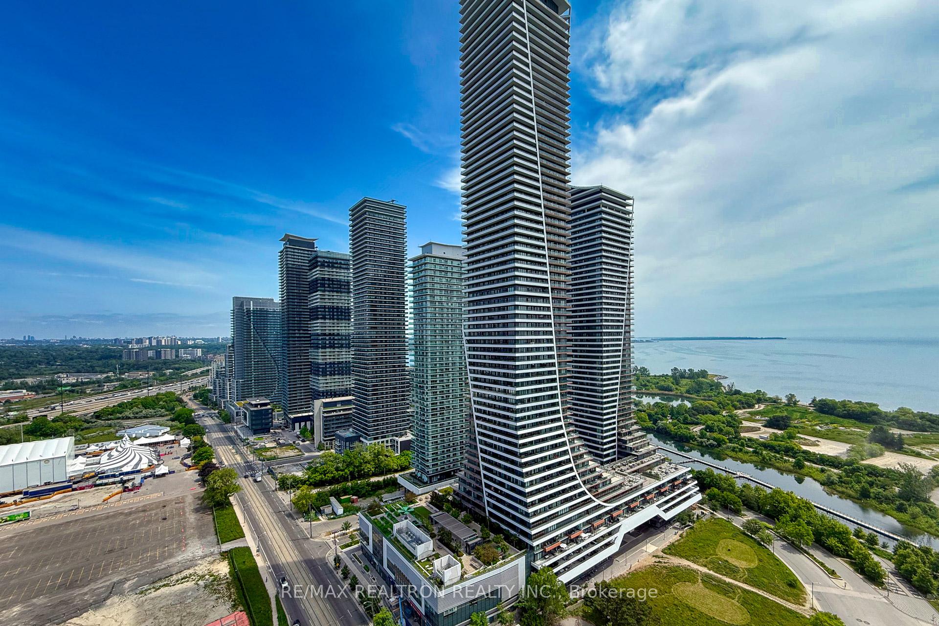 3 Bedrooms Condo at 2200 Lake Shore, Toronto For sale