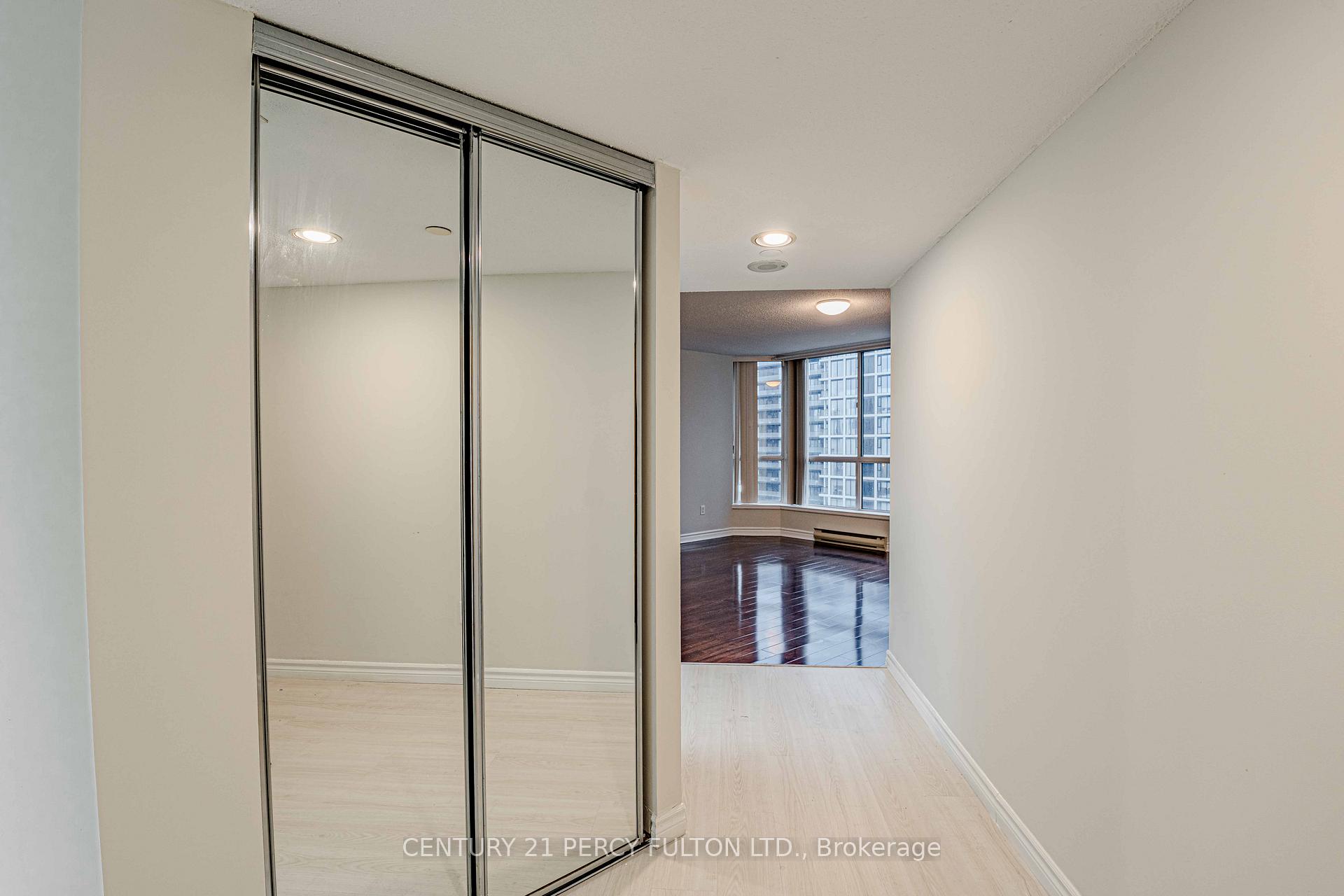 1 Bedroom Condo at 38 Elm, Toronto For sale