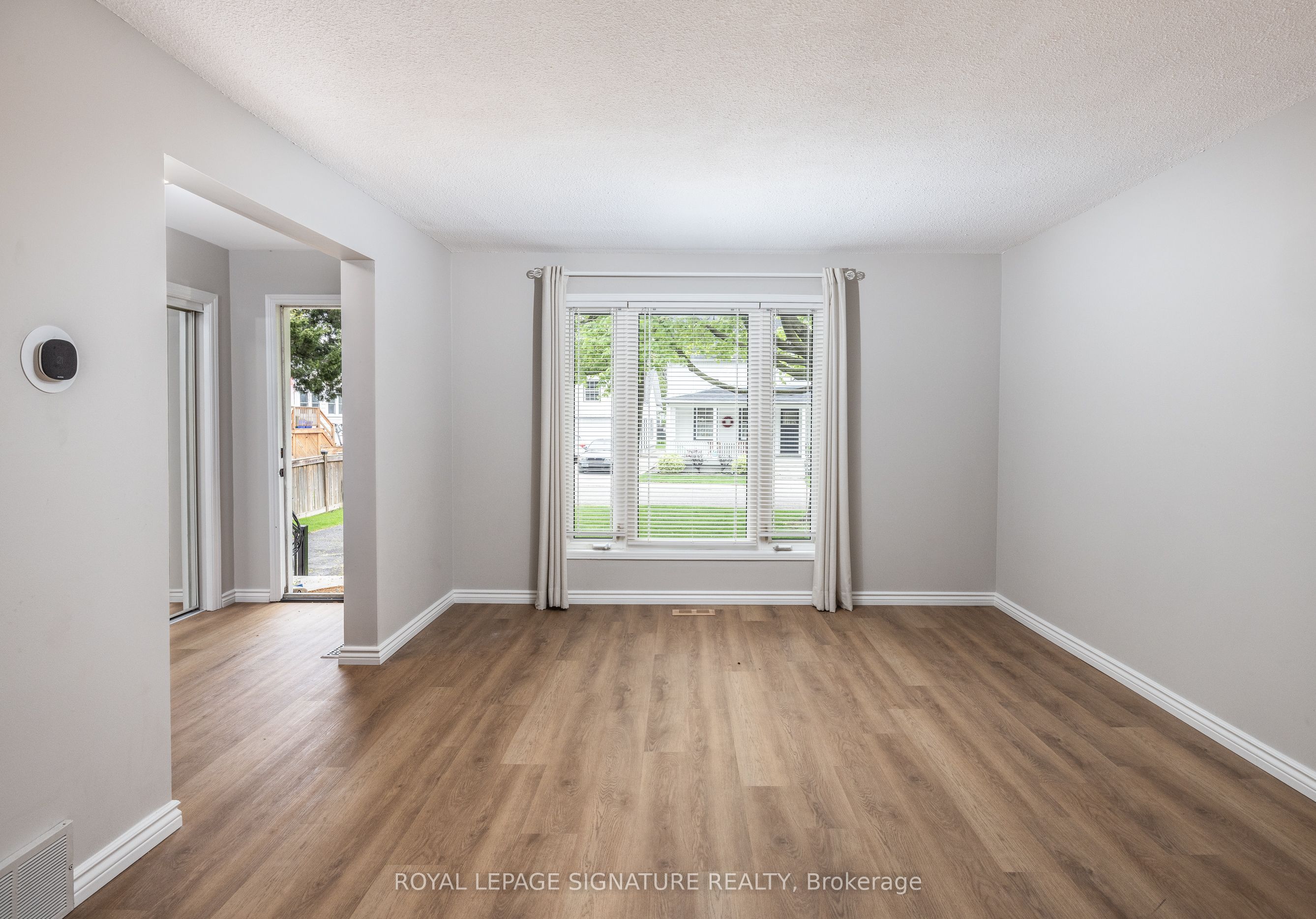 48 Jerman Street, #8