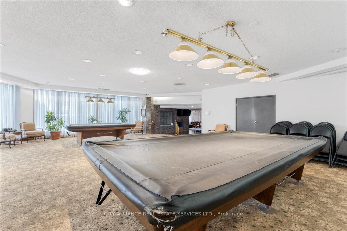 2 Bedrooms Condo at 284 Mill, Toronto For sale