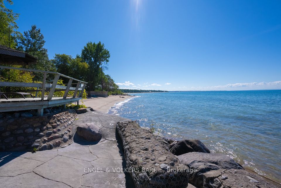 36 Tiny Beaches
