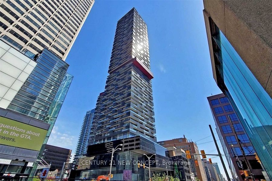 8 Eglinton