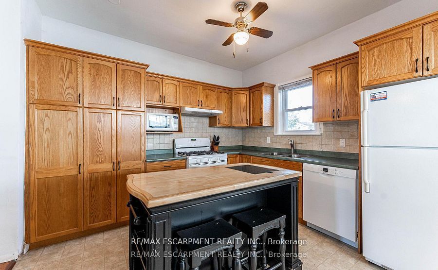 174 East 24th Street
