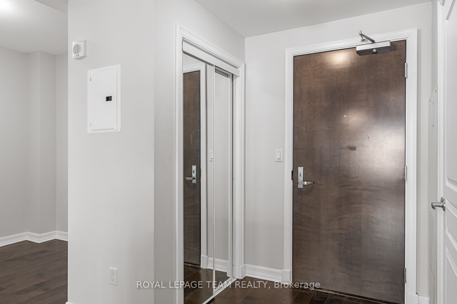 238 Besserer Street, #711