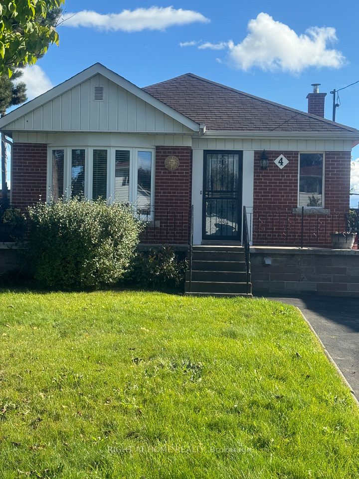 4 Waringstown Drive, Toronto, ON M1R 4H1