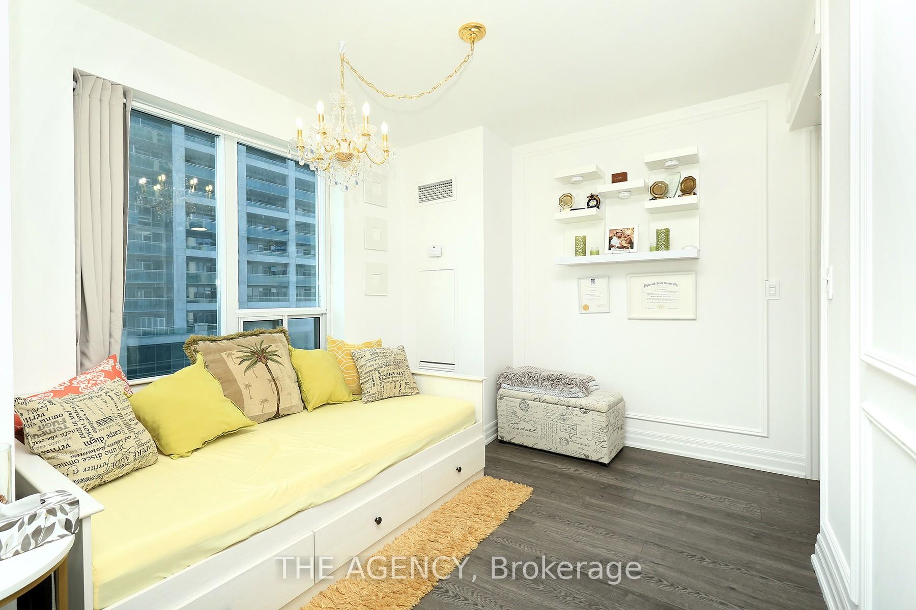2 Bedrooms Condo at 2121 Lake Shore, Toronto For sale