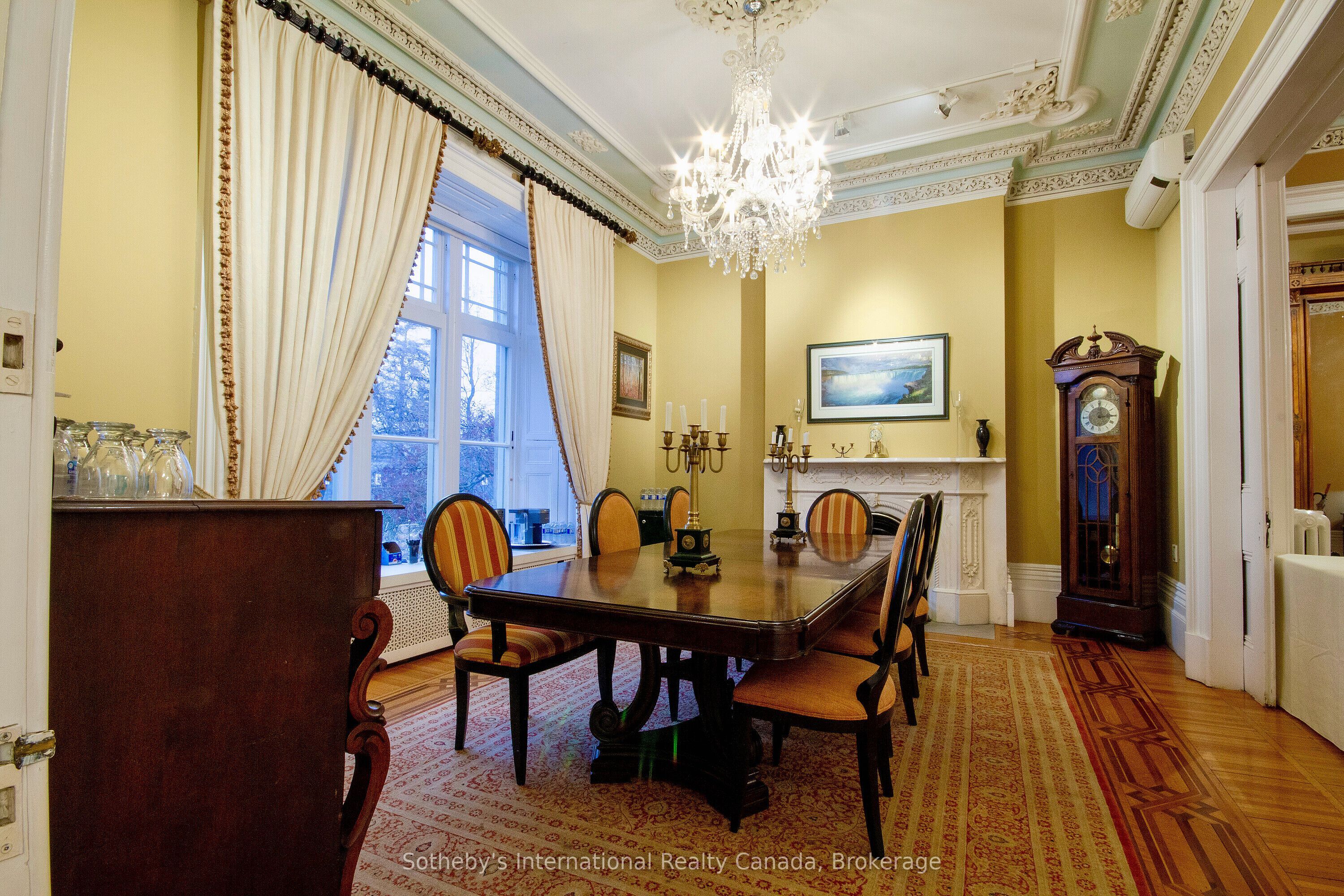 109 St. Paul Crescent
