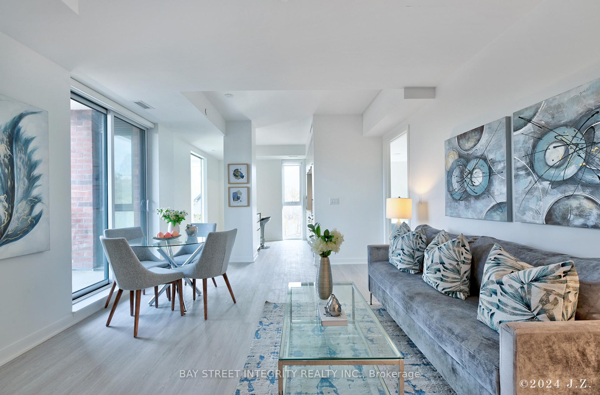 3 Bedrooms Condo at 185 Alberta, Toronto For sale