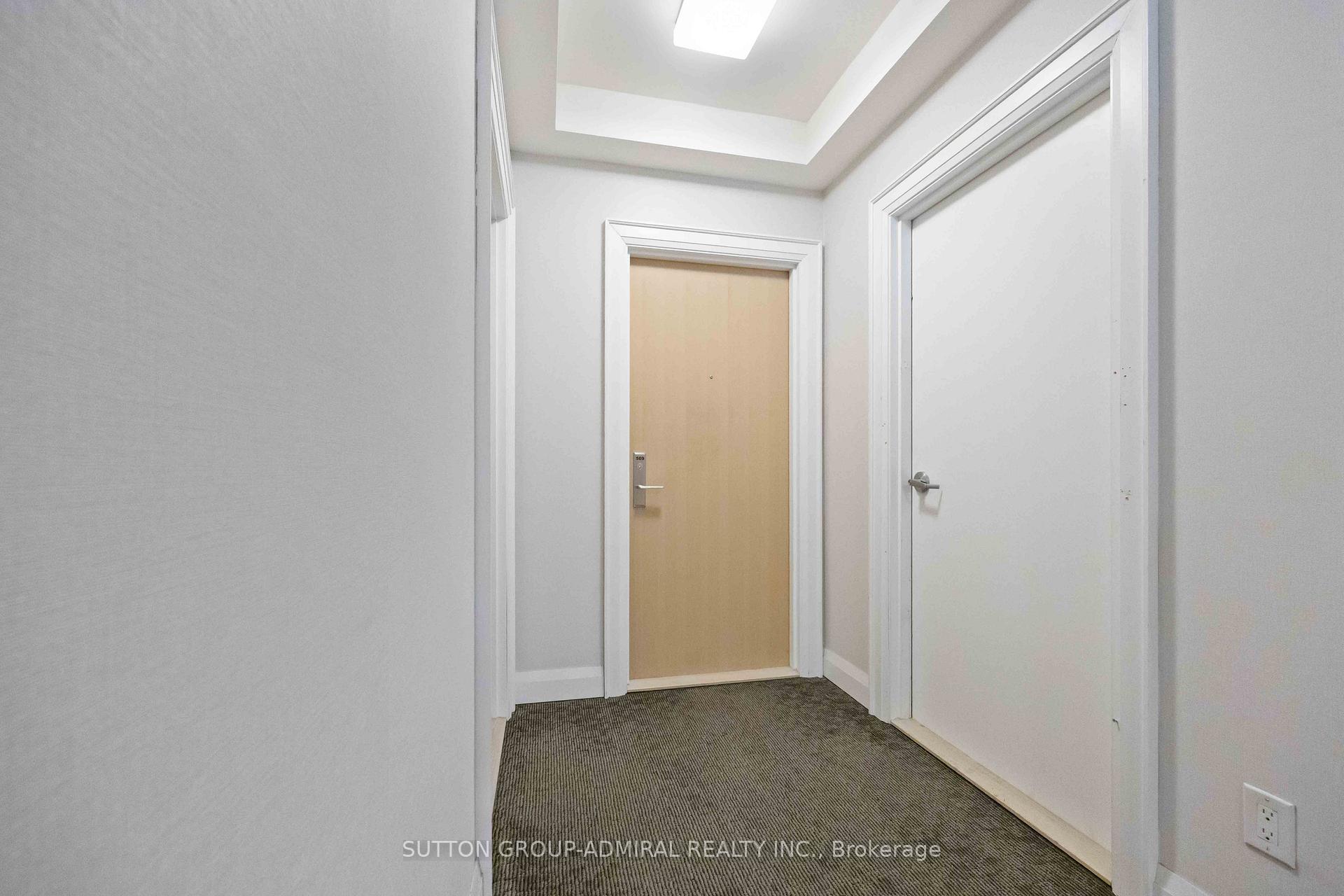 2 Bedrooms Condo at 16 MCADAM, Toronto For sale