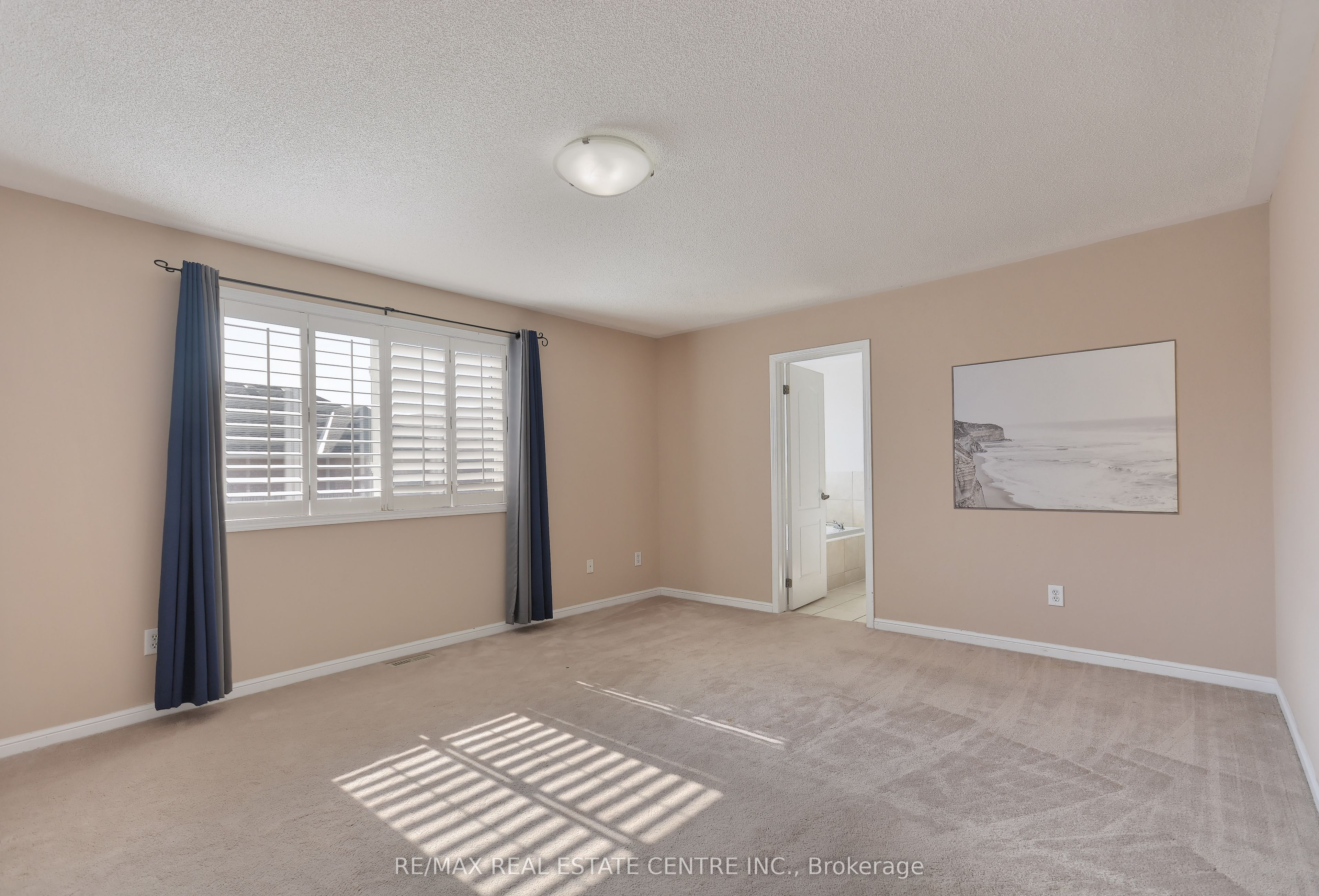 1399 Marshall Crescent
