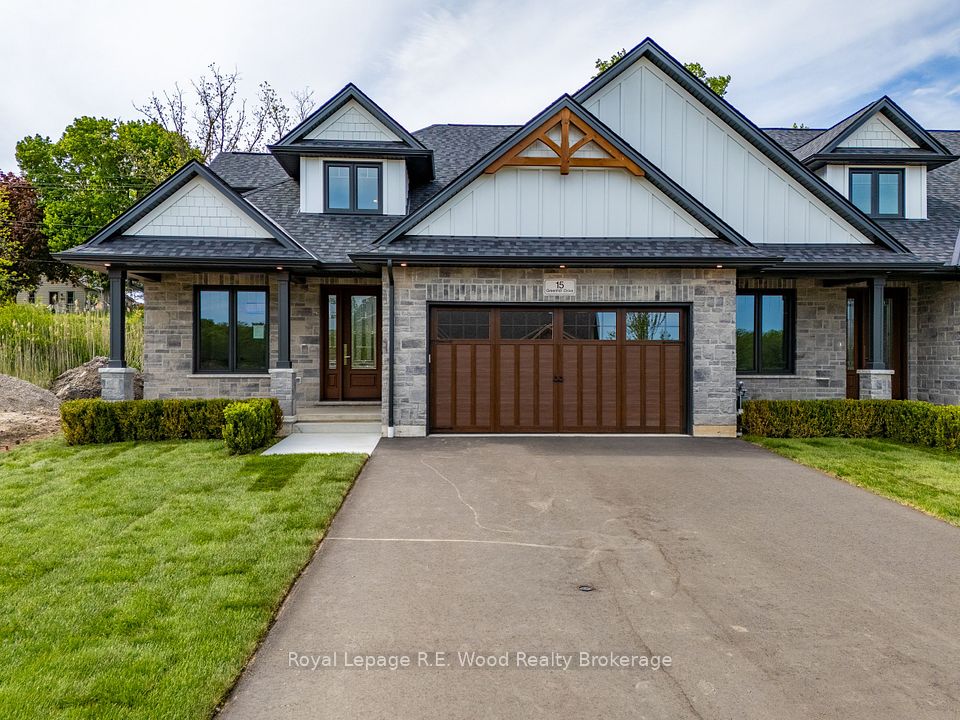 15 Greenhill Drive