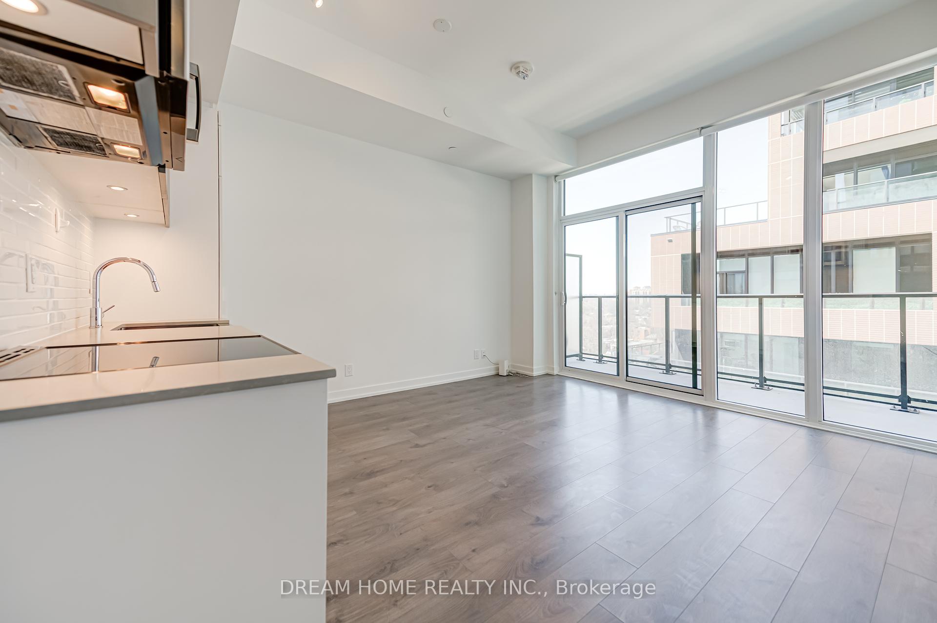 1 Bedroom Condo at 270 Dufferin,  Toronto For sale