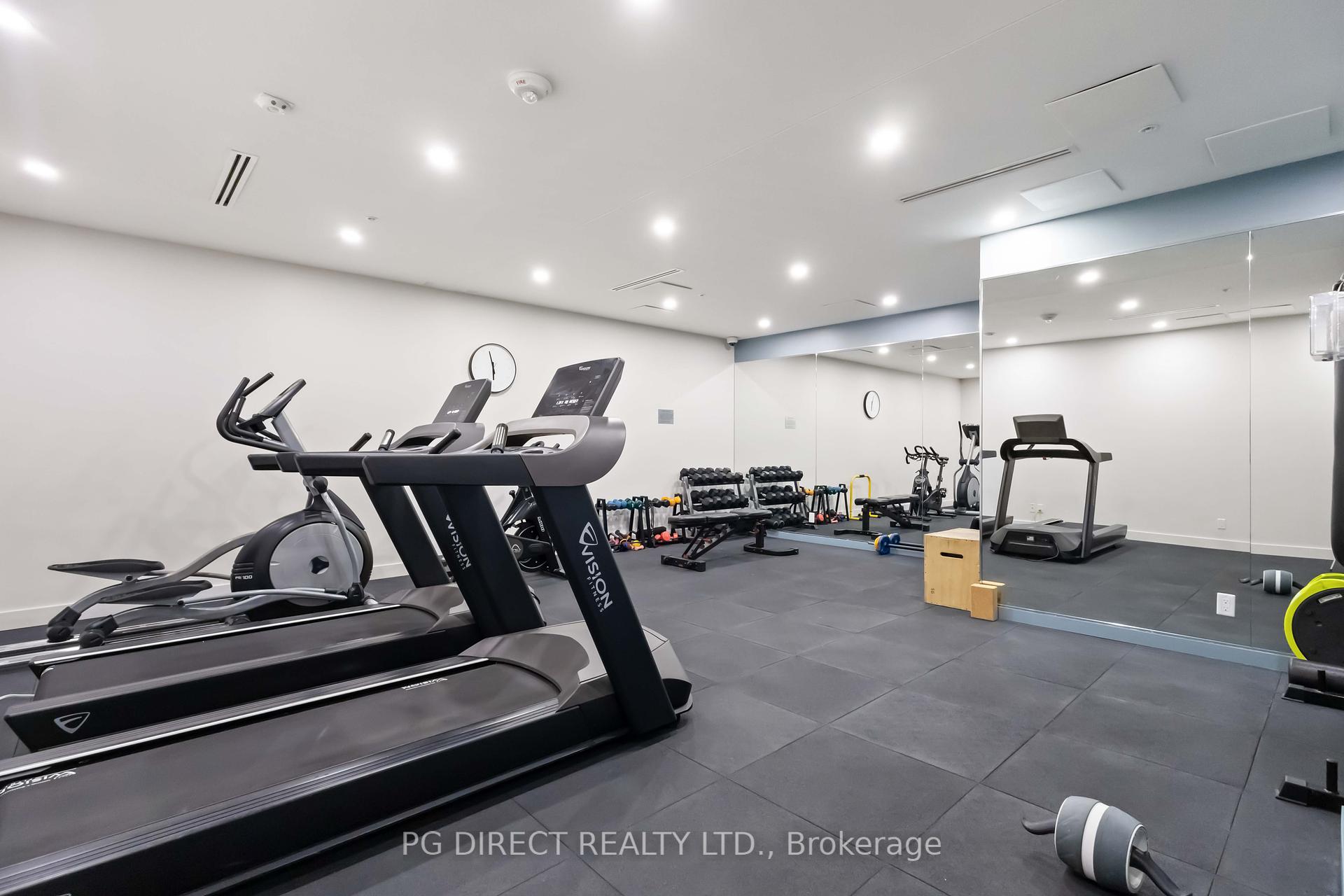 2 Bedrooms Condo at 38 Howard Park, Toronto For sale