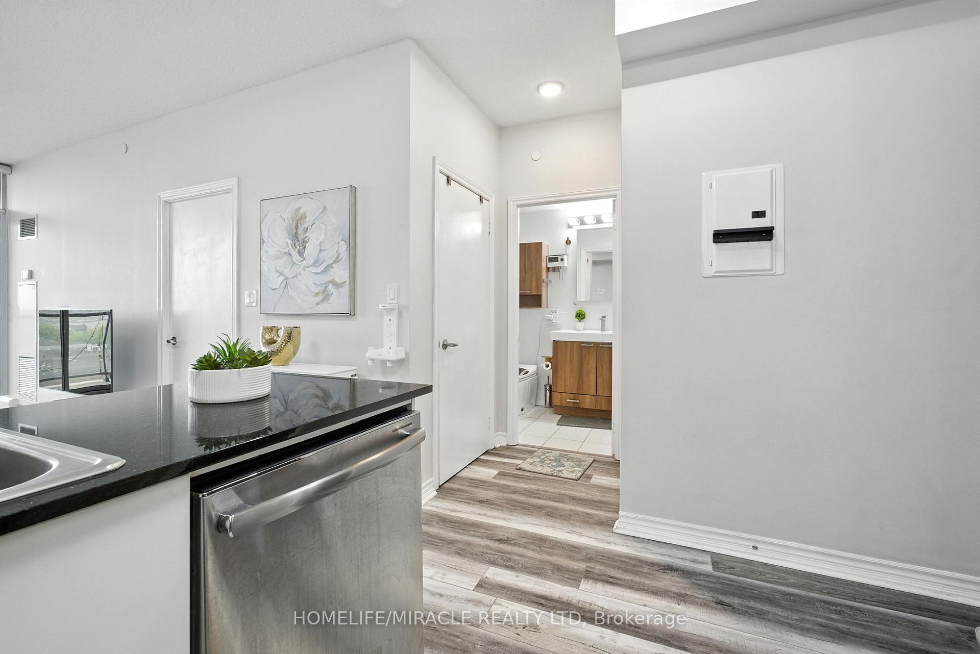 1 Bedroom Condo at 1328 Birchmount, Toronto For sale