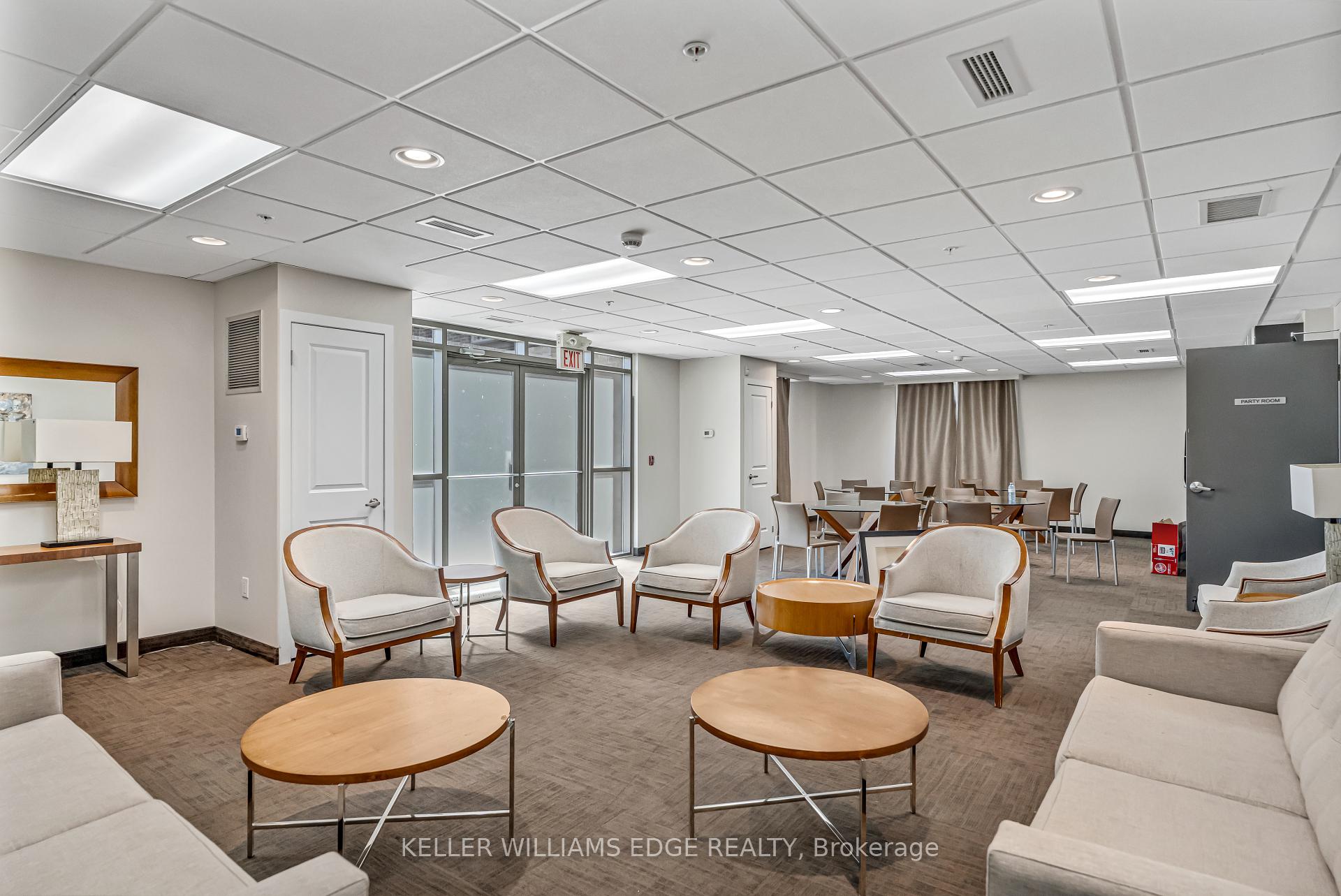 1 Bedroom Condo at 5010 Corporate, Burlington For sale