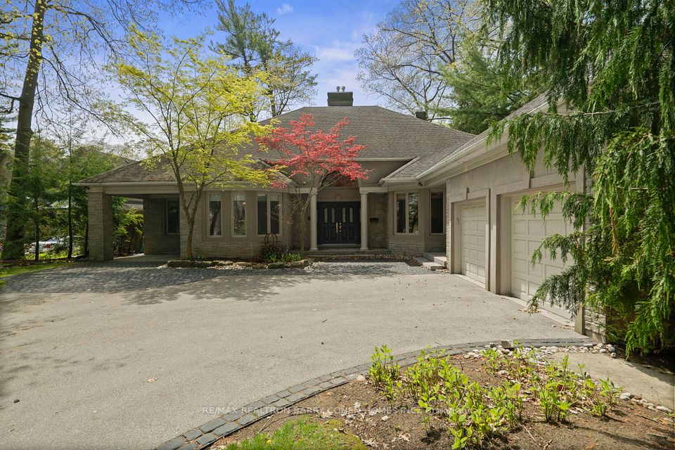 950 Whittier
