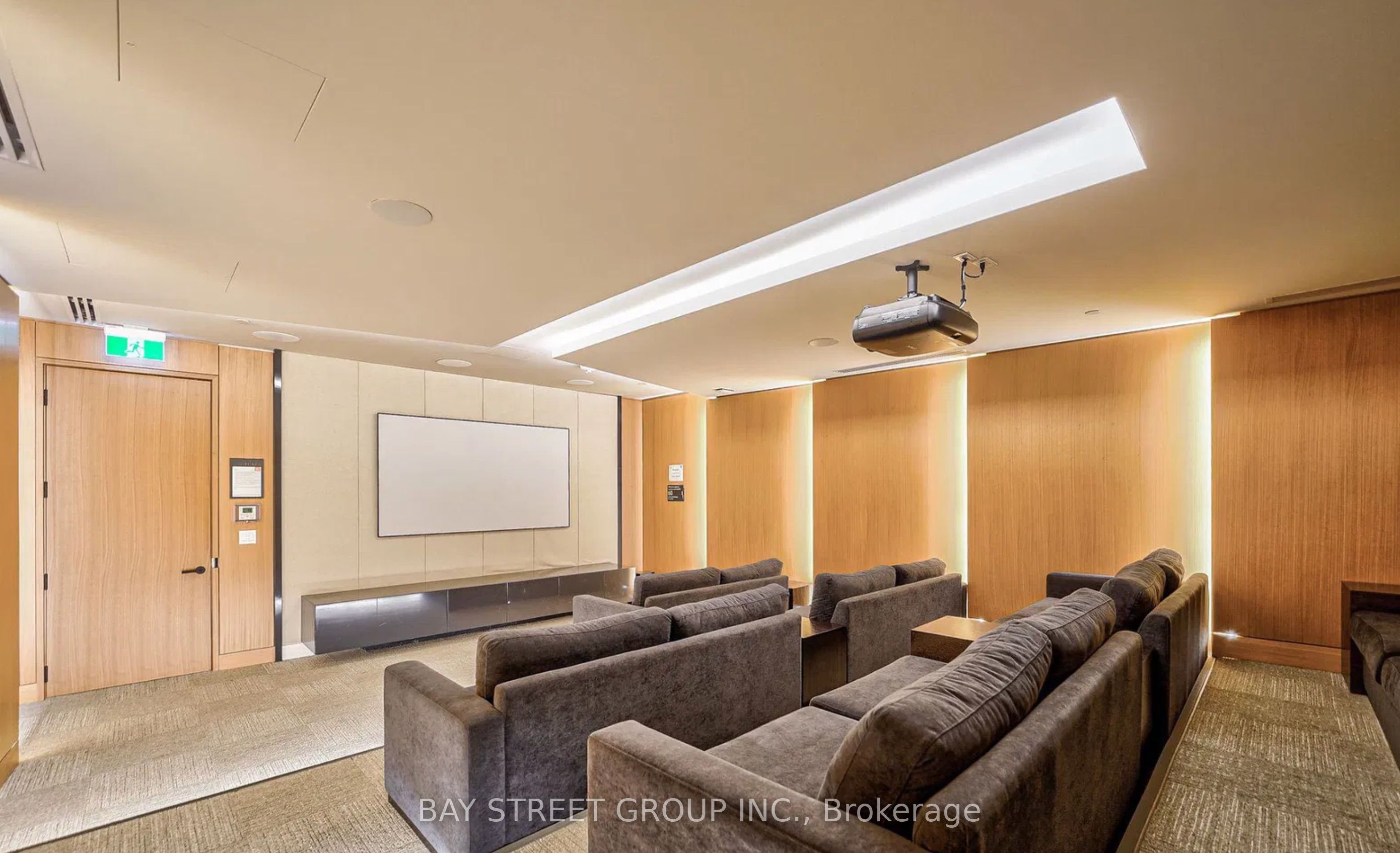 25 Adra Grado Way, #351