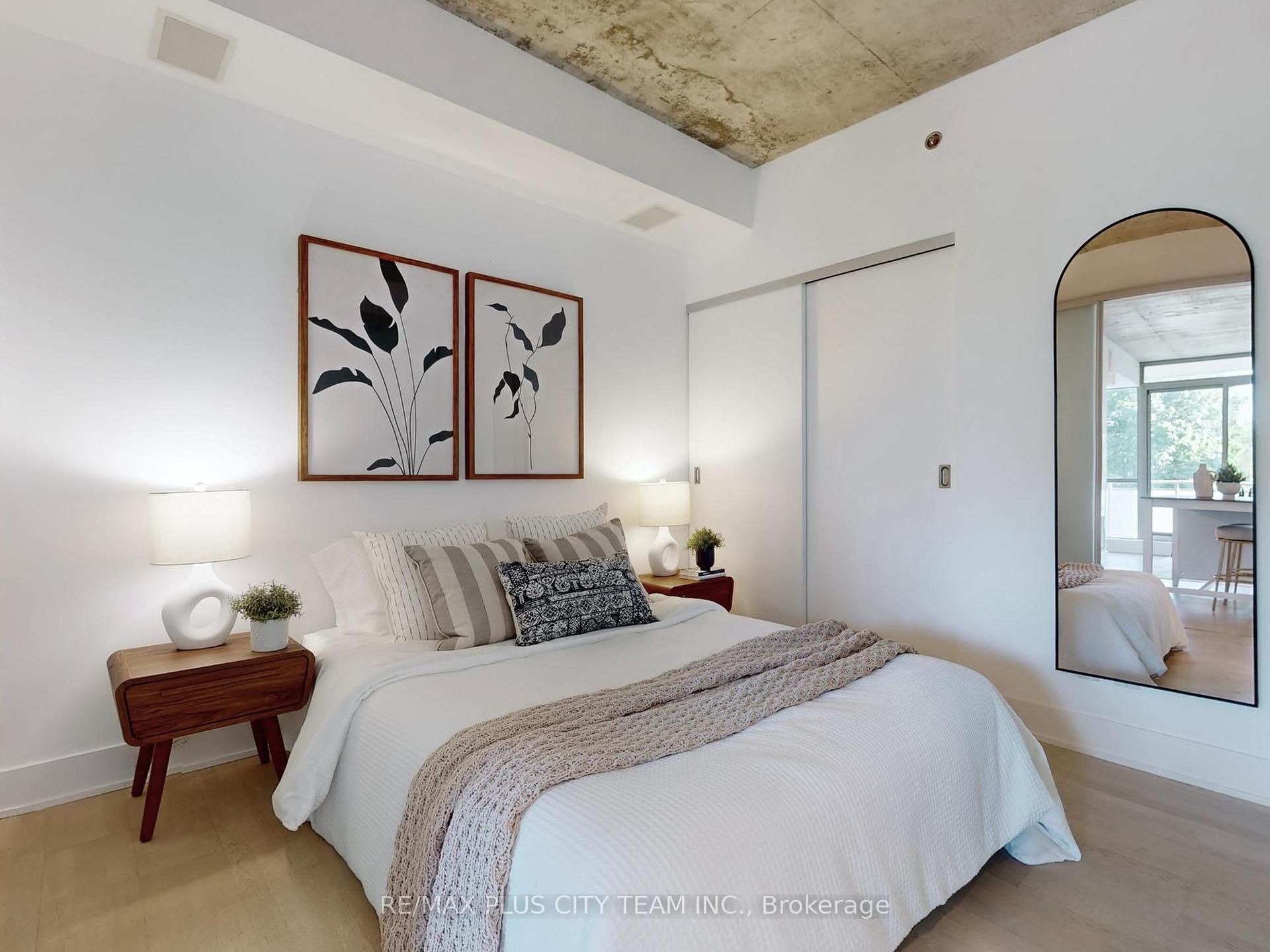 1 Bedroom Condo at 630 Queen, Toronto For sale