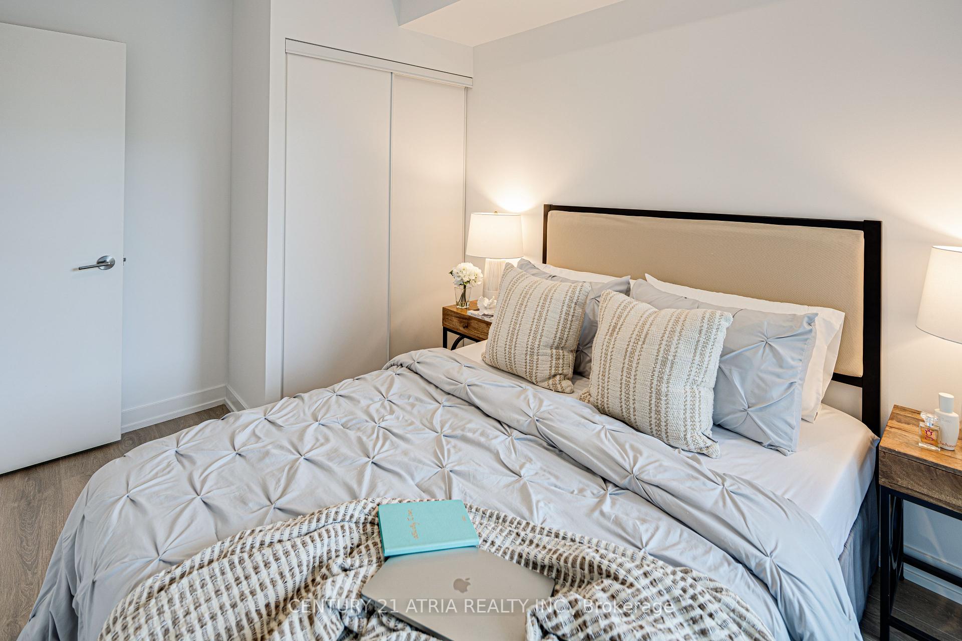 1 Bedroom Condo at 1100 Sheppard,  Toronto For sale
