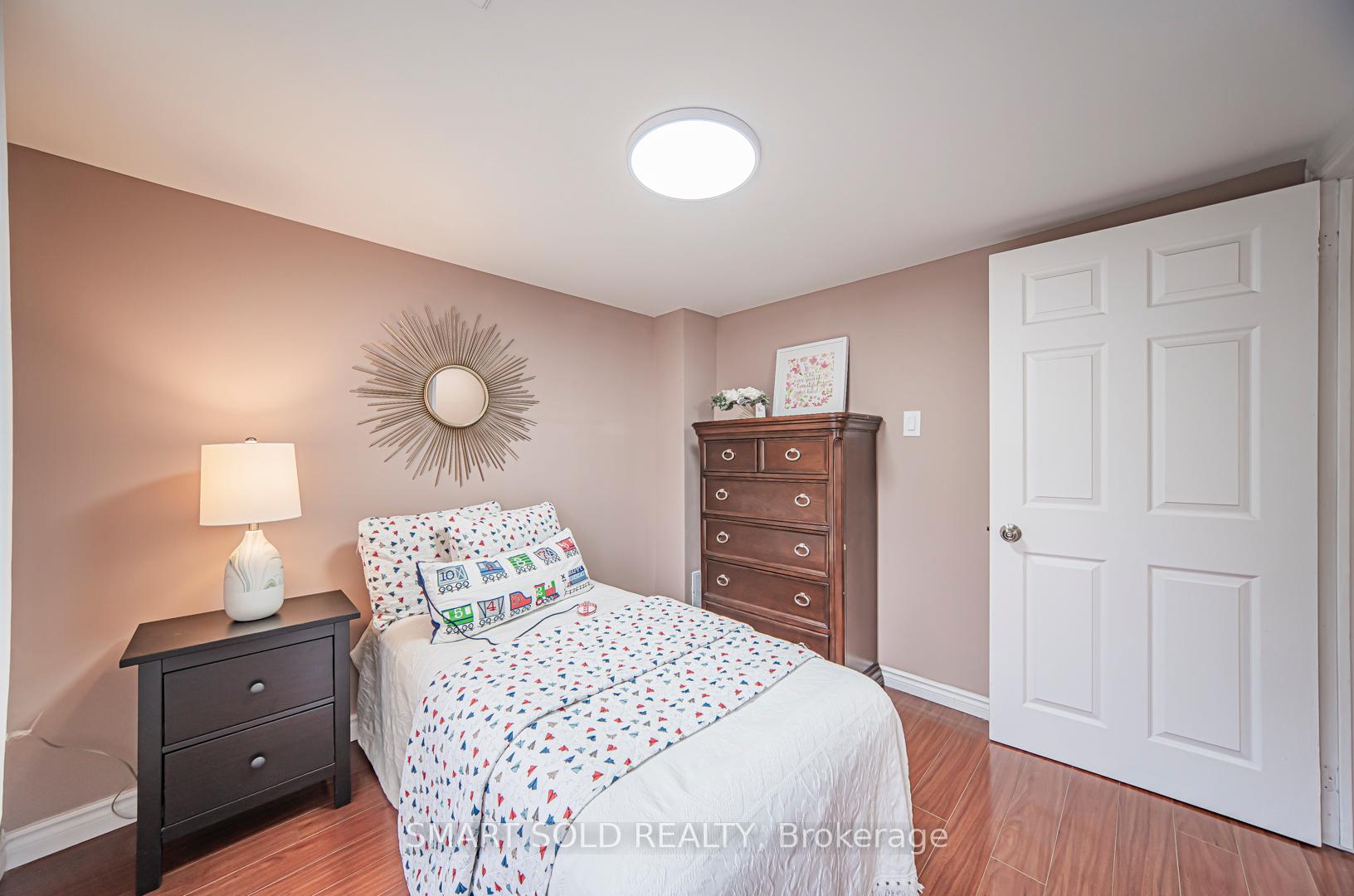 4 Bedrooms Condo at 3500 Brimley, Toronto For sale