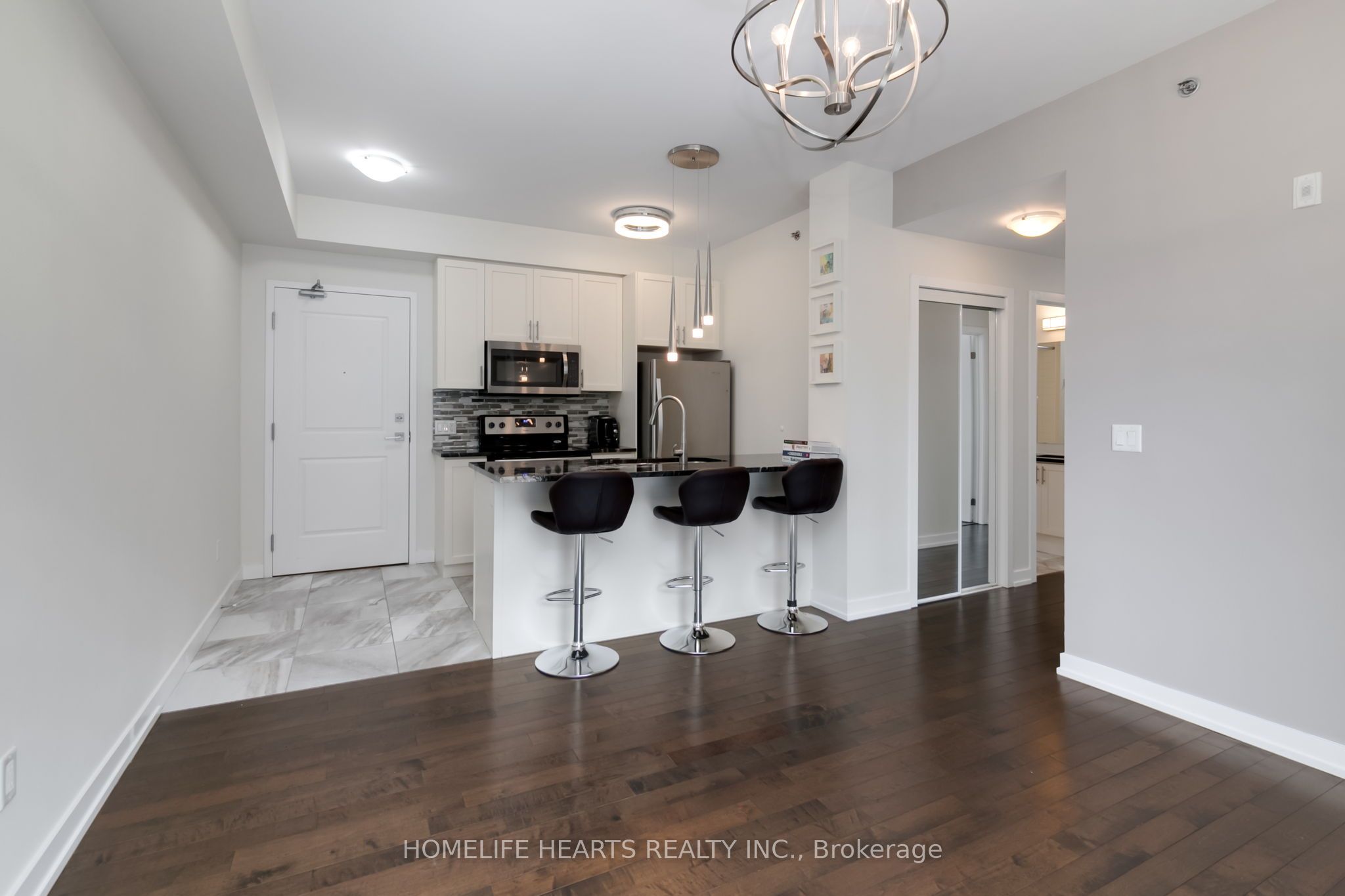 2486 Old Bronte Road, #303