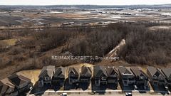 206 Ferragine Crescent