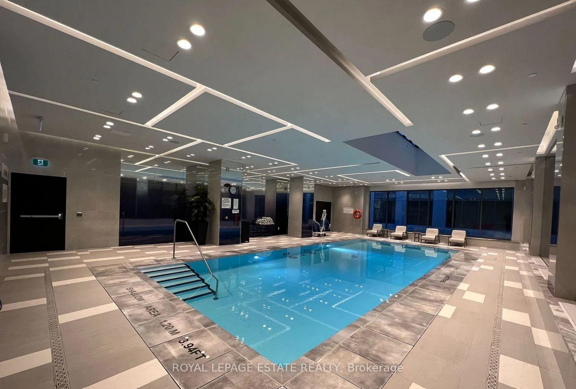 2 Bedrooms Condo at 395 Bloor, Toronto For sale