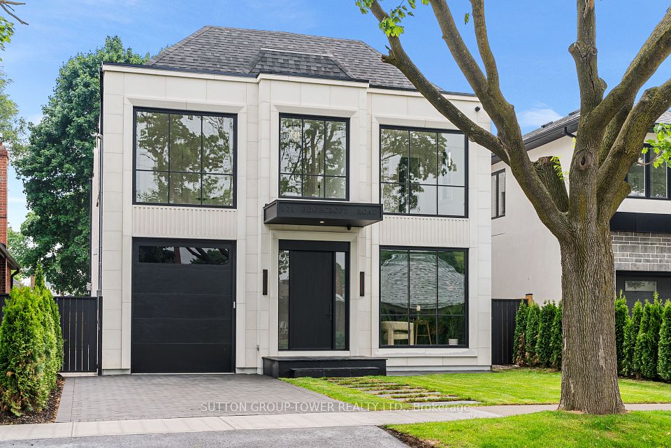 121 Edgecroft